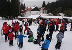 Závody lyžařská školička Ski-instruktoři + rozlučková akce Pernink